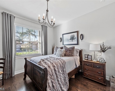 8712 Westwood Oaks Place - Photo Thumbnail 40
