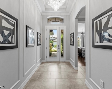 8712 Westwood Oaks Place - Photo Thumbnail 6