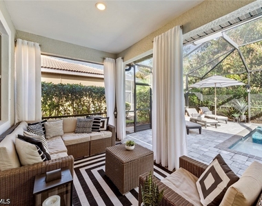 8712 Westwood Oaks Place - Photo Thumbnail 17