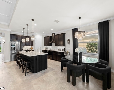 8712 Westwood Oaks Place - Photo Thumbnail 29