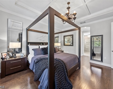8712 Westwood Oaks Place - Photo Thumbnail 24