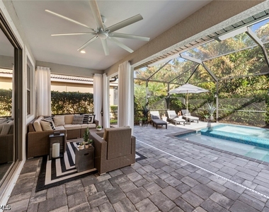 8712 Westwood Oaks Place - Photo Thumbnail 19