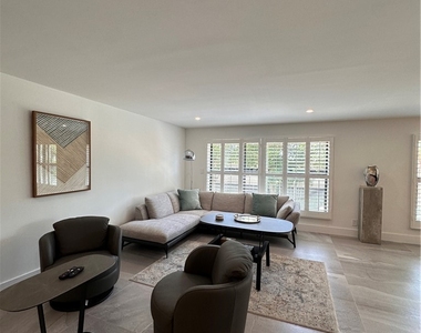 4451 Gulf Shore Boulevard N - Photo Thumbnail 6