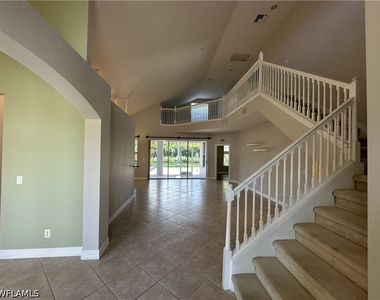 9932 Alabama Street - Photo Thumbnail 3