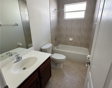 9932 Alabama Street - Photo Thumbnail 15