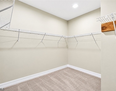 7524 Morgan Way - Photo Thumbnail 17
