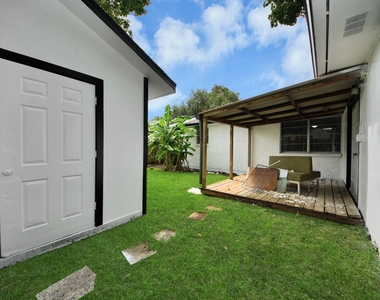 212 Harold Lane - Photo Thumbnail 37
