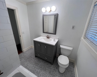 1711 Wilde Rock Way - Photo Thumbnail 11