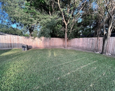 1711 Wilde Rock Way - Photo Thumbnail 5