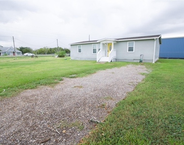 4501 Westwood Lane - Photo Thumbnail 1