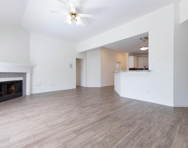 21703 Bay Palms Drive - Photo Thumbnail 12