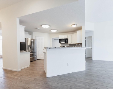 21703 Bay Palms Drive - Photo Thumbnail 13