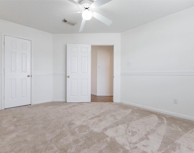 21703 Bay Palms Drive - Photo Thumbnail 6