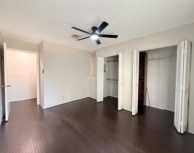 9383 Pagewood Lane - Photo Thumbnail 17