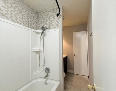 9383 Pagewood Lane - Photo Thumbnail 22