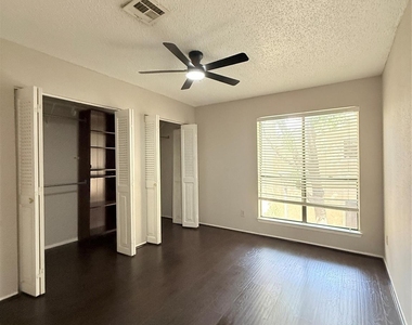 9383 Pagewood Lane - Photo Thumbnail 16