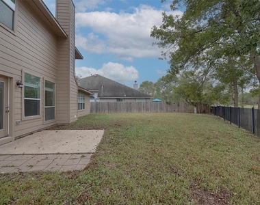 10411 Village Lake Drive - Photo Thumbnail 36