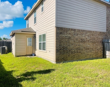 9434 Turquoise Meadow Lane - Photo Thumbnail 33