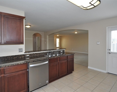 9434 Turquoise Meadow Lane - Photo Thumbnail 10