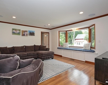434 Hasbrouck - Photo Thumbnail 15