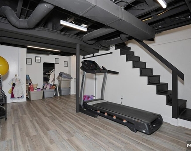 434 Hasbrouck - Photo Thumbnail 35