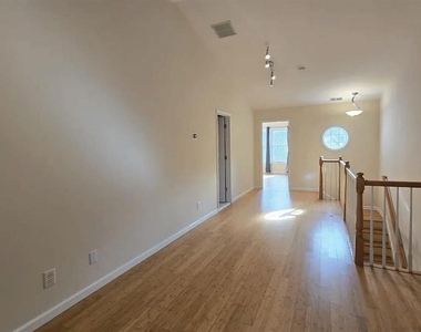 68 Buckthorn - Photo Thumbnail 37