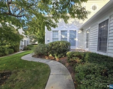 68 Buckthorn - Photo Thumbnail 3