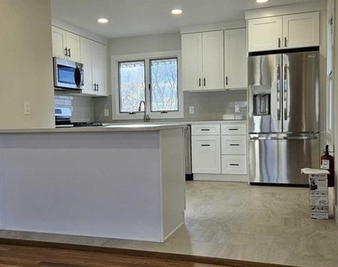 2 3rd - Photo Thumbnail 6