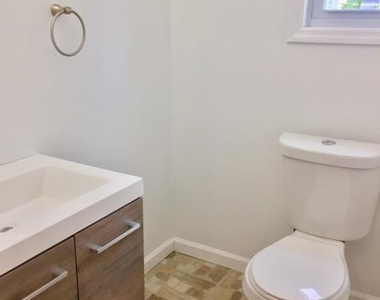 1249 Beaumont - Photo Thumbnail 6