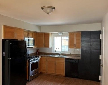 599 Boulevard - Photo Thumbnail 4