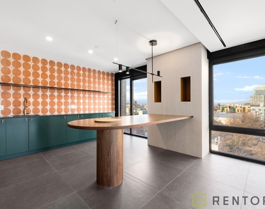527 Grand St #103 - Photo Thumbnail 8