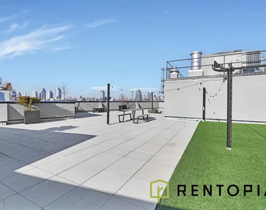 411 Meeker Avenue - Photo Thumbnail 15