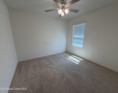 966 Trinity Street - Photo Thumbnail 9