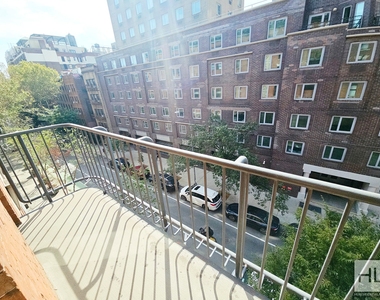 East 12th Street - Photo Thumbnail 1