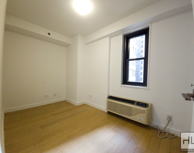 East 39th Street - Photo Thumbnail 13