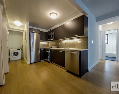 East 39th Street - Photo Thumbnail 1