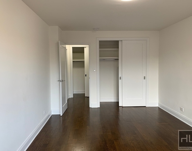 E 16 St - Photo Thumbnail 2