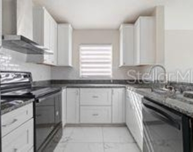 6614 Northhaven Court - Photo Thumbnail 4