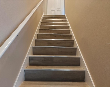 8515 Brushleaf Way - Photo Thumbnail 24
