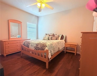 6015 Churchside Drive - Photo Thumbnail 15