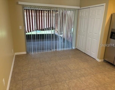 9982 87th Street - Photo Thumbnail 4
