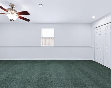 7606 Alvina Street - Photo Thumbnail 20