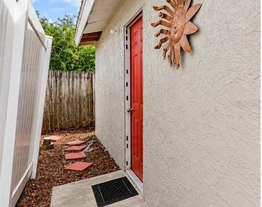 7606 Alvina Street - Photo Thumbnail 26
