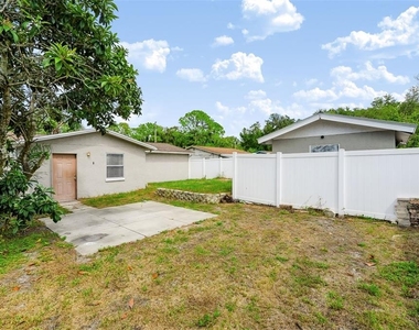 7606 Alvina Street - Photo Thumbnail 23