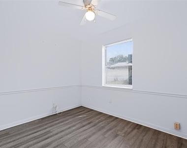 7606 Alvina Street - Photo Thumbnail 16