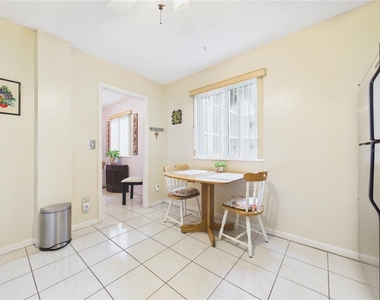 50 Harbor View Lane - Photo Thumbnail 9