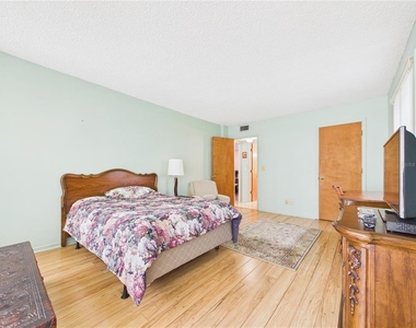 50 Harbor View Lane - Photo Thumbnail 17