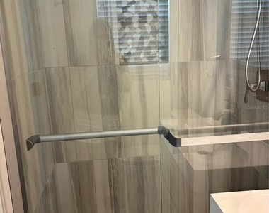 2822 W Leila Avenue - Photo Thumbnail 9