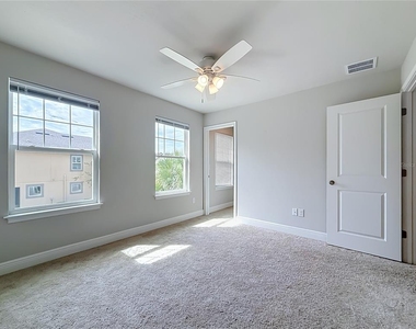 6076 Grand Sonata Avenue - Photo Thumbnail 47
