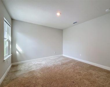 6076 Grand Sonata Avenue - Photo Thumbnail 50